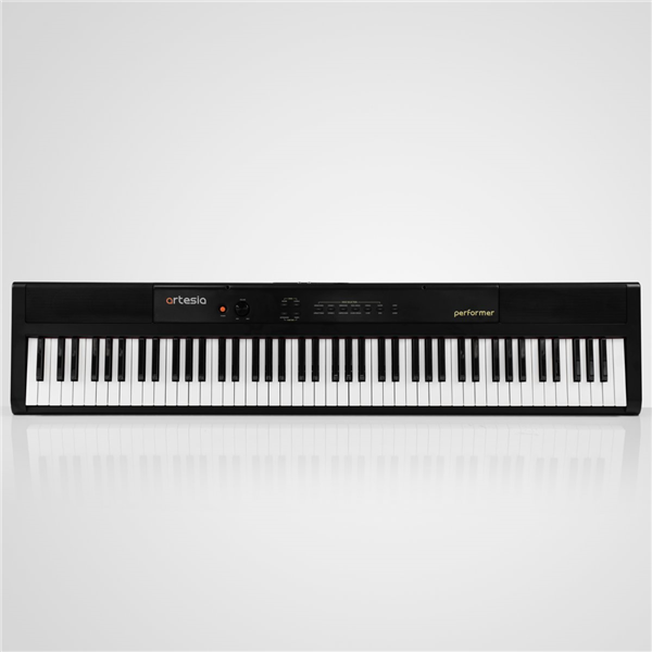 Performer Black | Artesia 