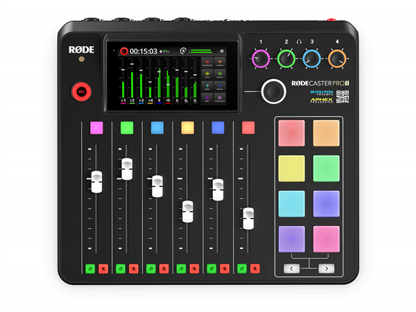 Four-person podcasting bundle | RØDE 