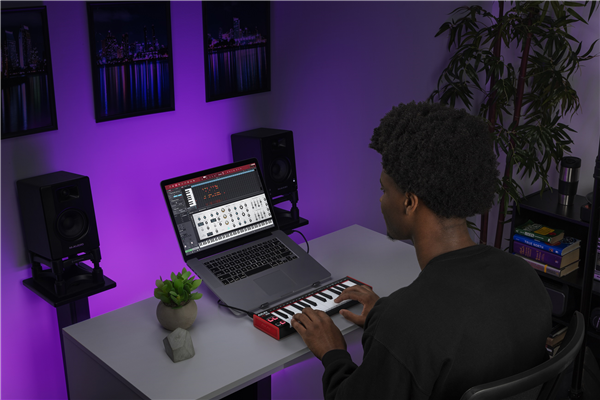 LPK25 MKII | AKAI Professional 