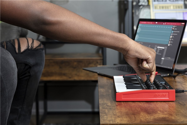 MPK mini MK3 | AKAI Professional 