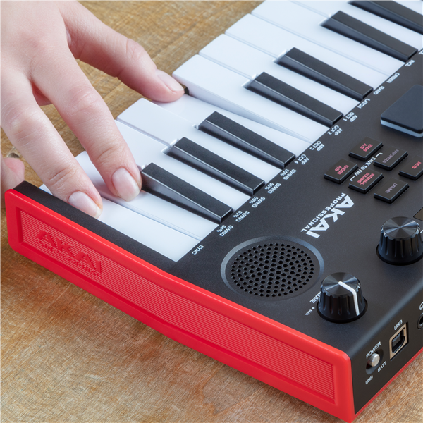 MPK Mini PLAY MK3 | AKAI Professional 