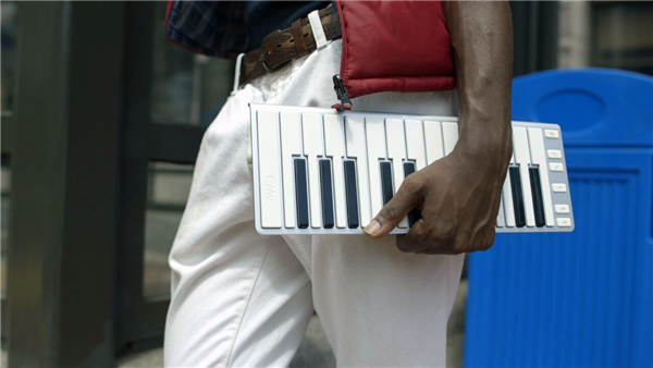 Xkey Air 25 | CME 