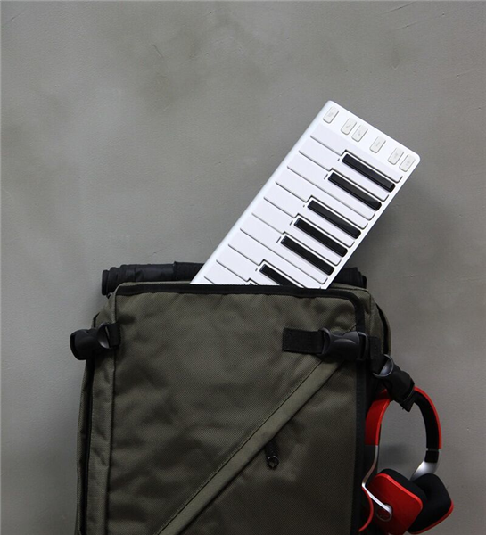 Xkey Air 25 | CME 