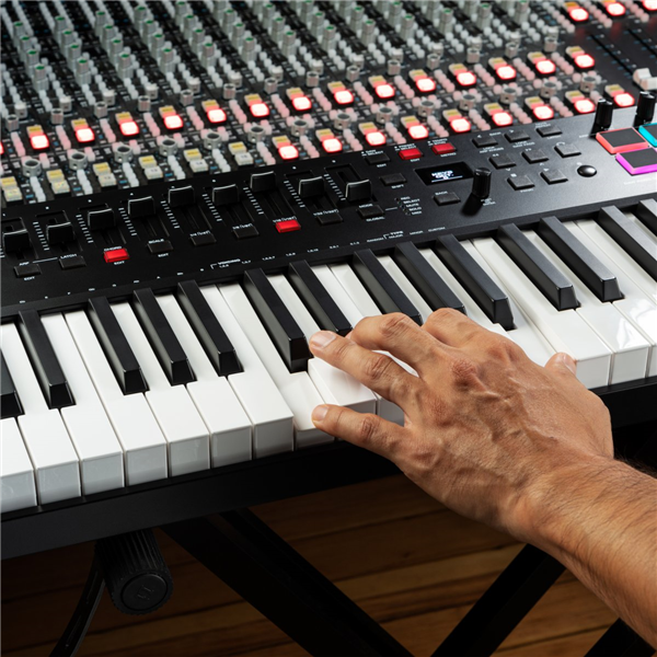 Oxygen PRO 61 | M-Audio 