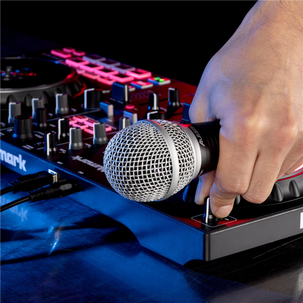 Mixtrack Pro FX | Numark 