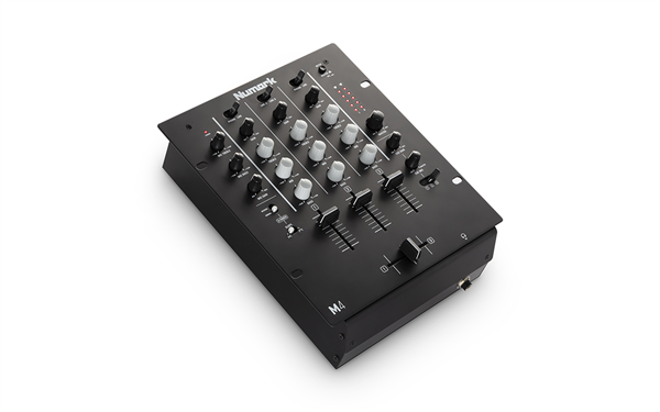 M4 Black | Numark 