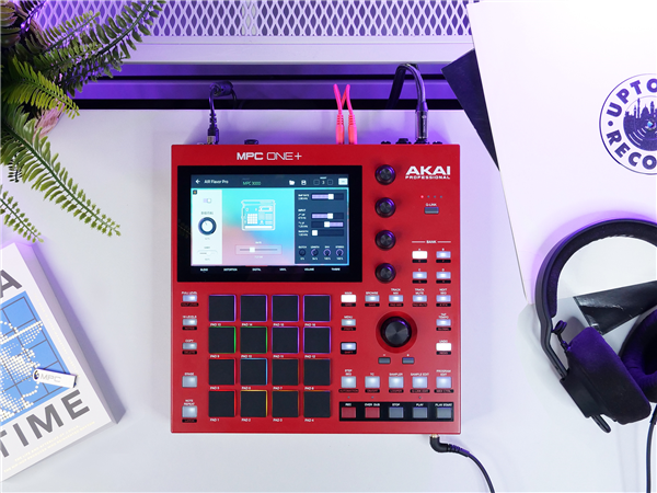 MPC ONE+  | AKAI Professional 