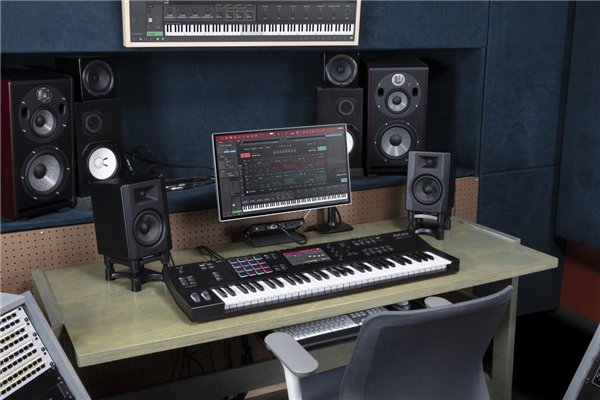 MPC KEY 61 | AKAI Professional 