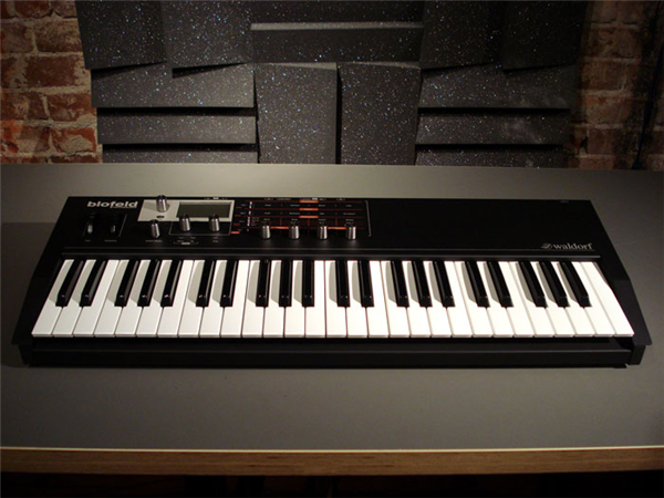 Blofeld Keyboard Black | Waldorf 
