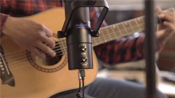 Uber Mic | M-Audio 
