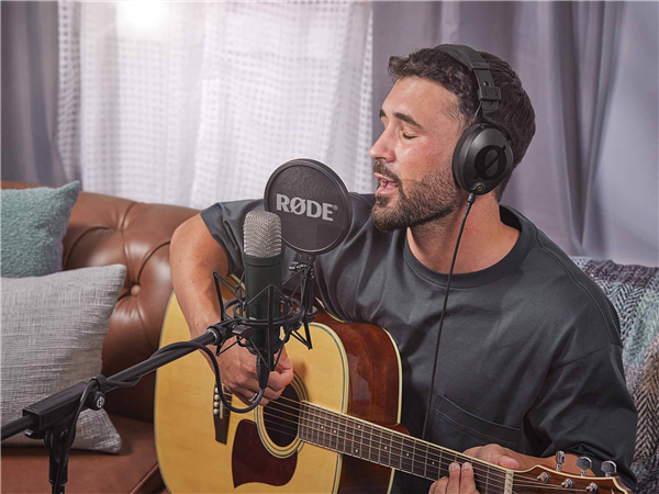 NT1 Signature Series Black | RØDE 