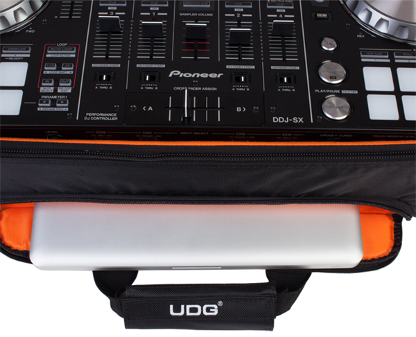 Ultimate MIDI Controller Backpack Large MK2 Black/Orange | UDG Gear 