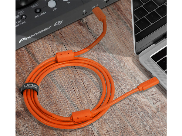 Ultimate Audio Cable USB 3.2 C-C Orange Straight 1,5m | UDG Gear 