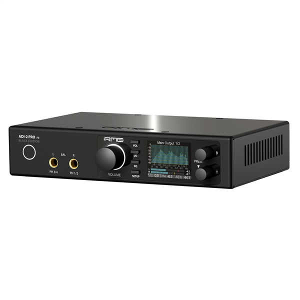 ADI-2 Pro FS R Black Edition | RME 