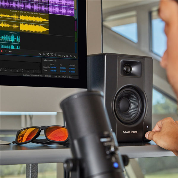 BX4 pár | M-Audio 