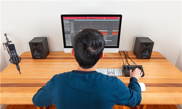 BX4 BT pár | M-Audio 