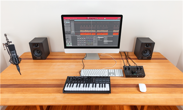 BX4 BT pár | M-Audio 