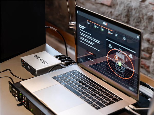 ARC Studio | IK Multimedia 