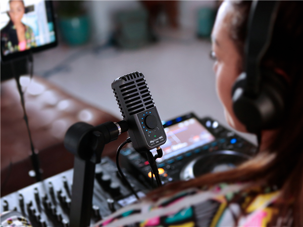 iRig Stream Mic Pro | IK Multimedia 