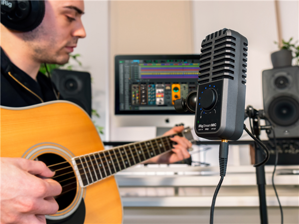iRig Stream Mic Pro | IK Multimedia 