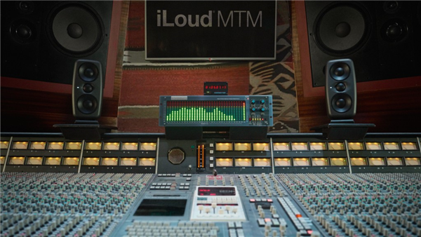 iLoud MTM | IK Multimedia 