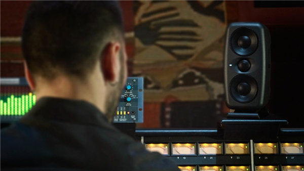 iLoud MTM | IK Multimedia 