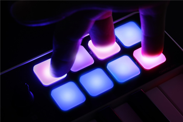 iRig Keys I/O 49 | IK Multimedia 