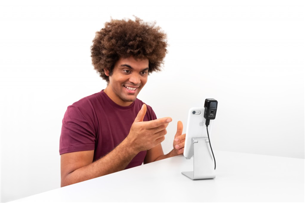 iRig Mic Cast HD | IK Multimedia 