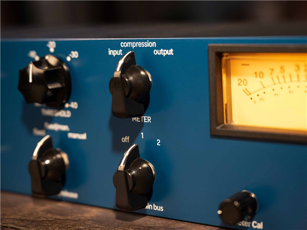 WA-1B | Warm Audio 