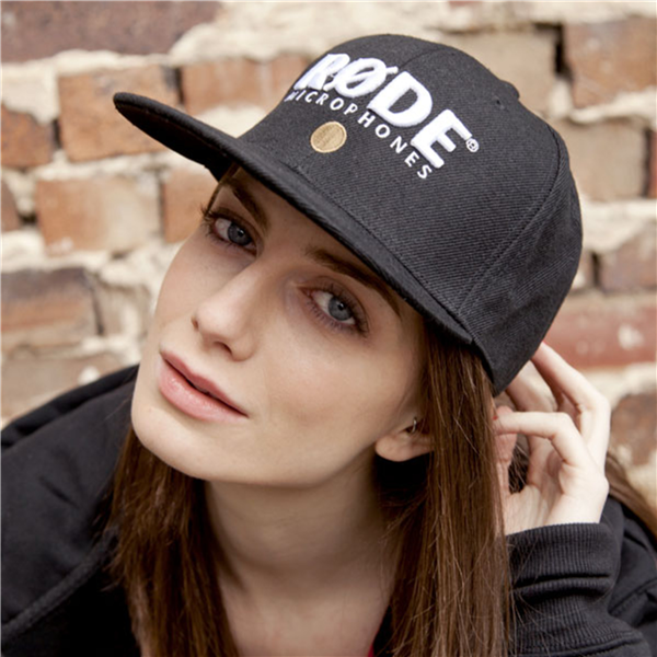 Snapback Black/White (logo RØDE) | Rode 