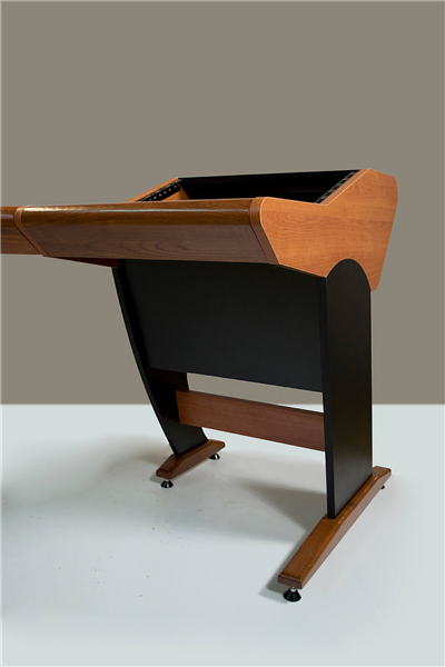 ONDA Angled Cherry | Zaor 